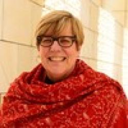 Gayle Peterson